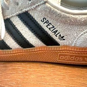 Adidas Spezial Women 6